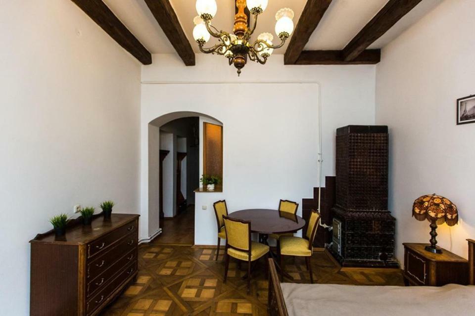 In The Customs Square Apartment Lviv